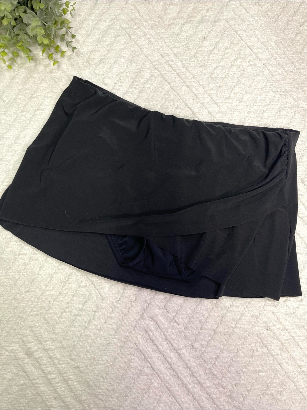 Aqua Green - Black Swim Skort Size M